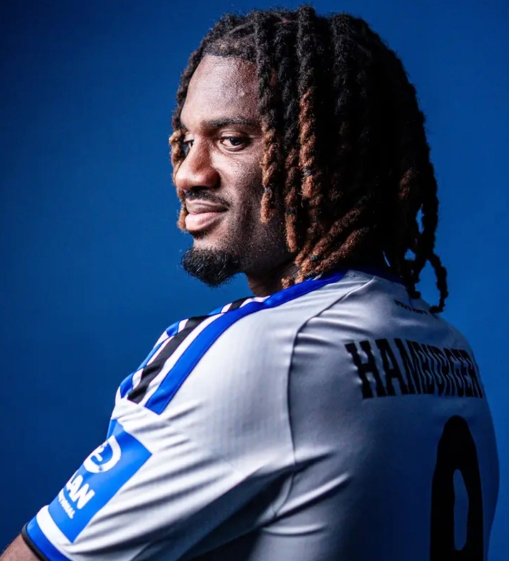 Terem Moffi Hamburg transfer graphic highlighting his No. 9 shirt